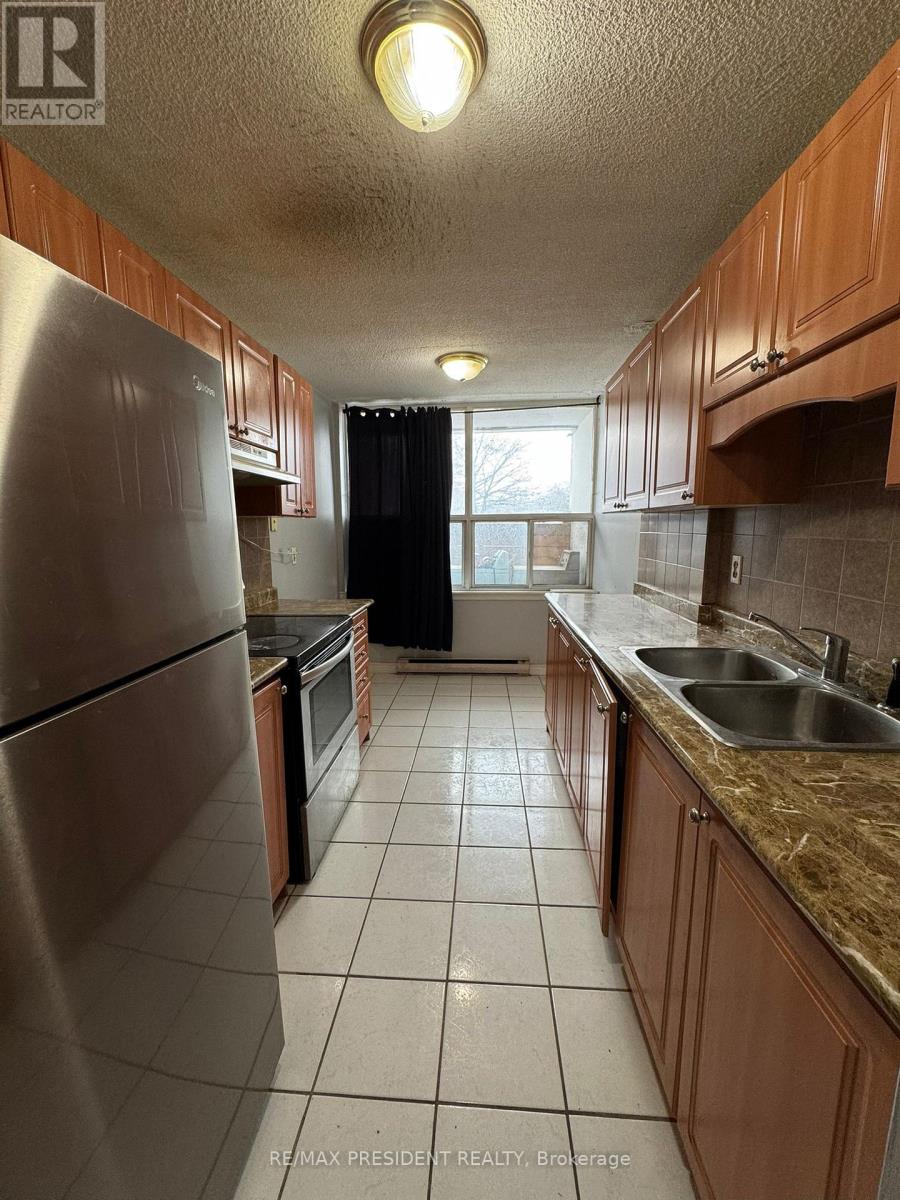 101 - 21 Knightsbridge Road, Brampton, Ontario  L6T 3Y1 - Photo 4 - W12677246