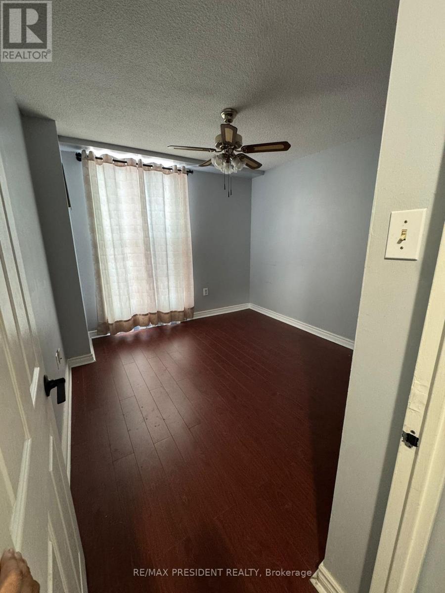 101 - 21 Knightsbridge Road, Brampton, Ontario  L6T 3Y1 - Photo 7 - W12677246