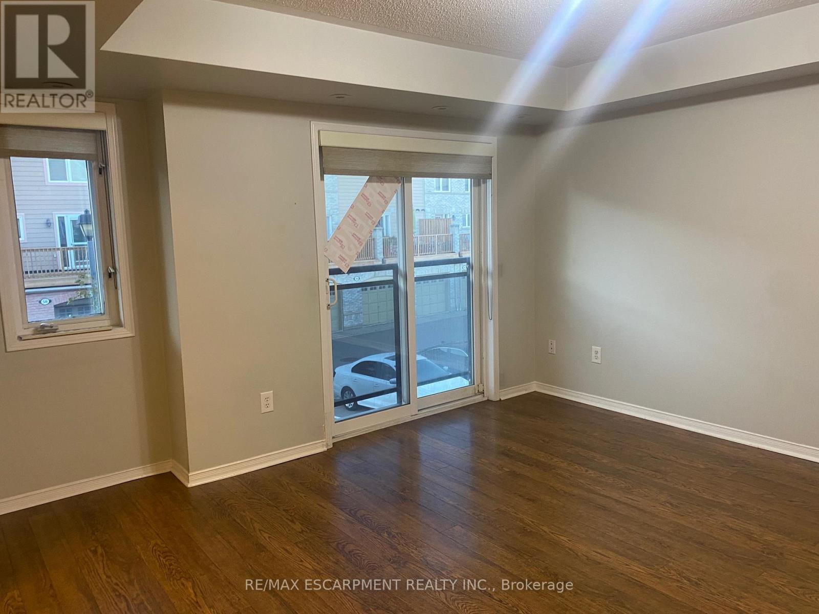 274 - 4975 Southampton Drive, Mississauga, Ontario  L5M 8E4 - Photo 6 - W12677264