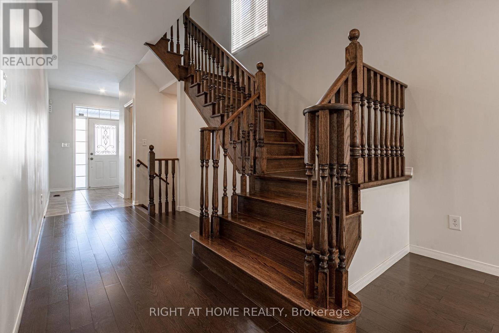 3062 Janice Drive, Oakville, Ontario  L6M 0S7 - Photo 16 - W12677362