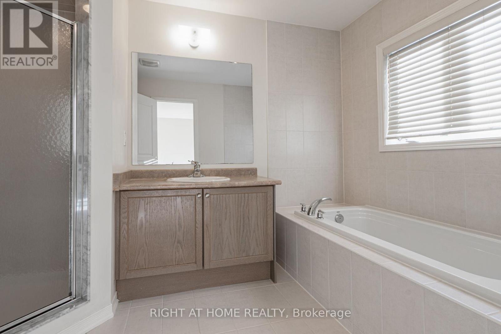 3062 Janice Drive, Oakville, Ontario  L6M 0S7 - Photo 19 - W12677362