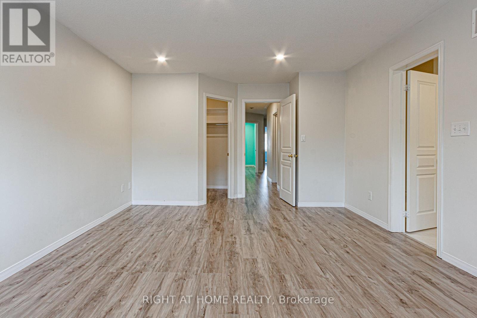 3062 Janice Drive, Oakville, Ontario  L6M 0S7 - Photo 21 - W12677362