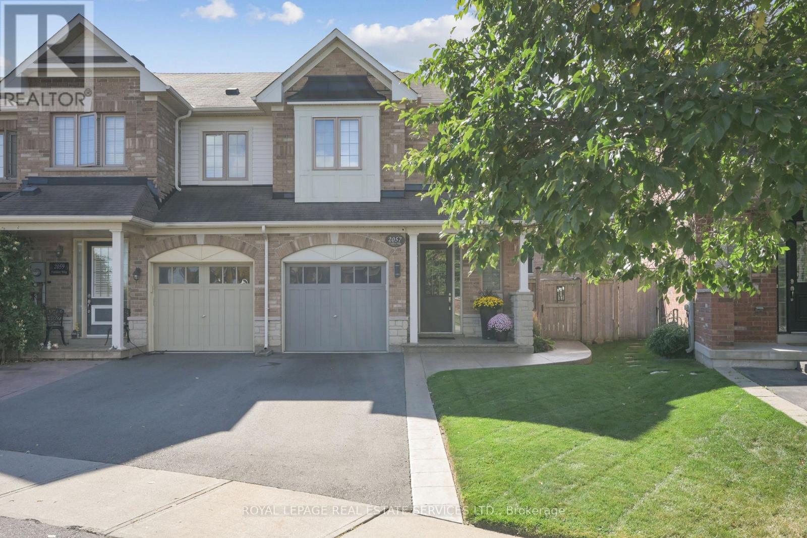 2057 FIDDLERS WAY, Oakville, Ontario