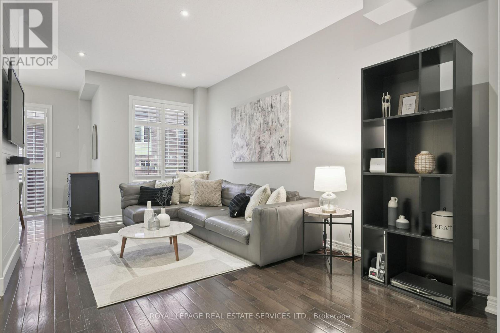 2057 Fiddlers Way, Oakville, Ontario  L6M 0M4 - Photo 10 - W12677374