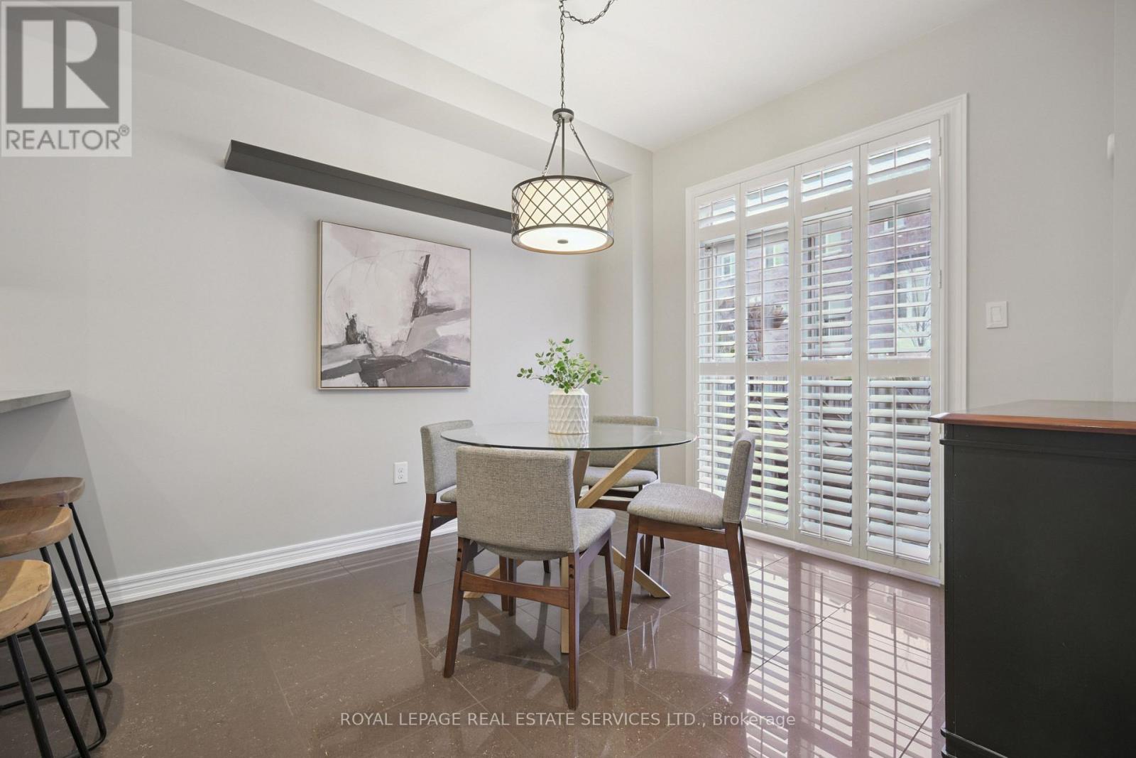 2057 Fiddlers Way, Oakville, Ontario  L6M 0M4 - Photo 13 - W12677374