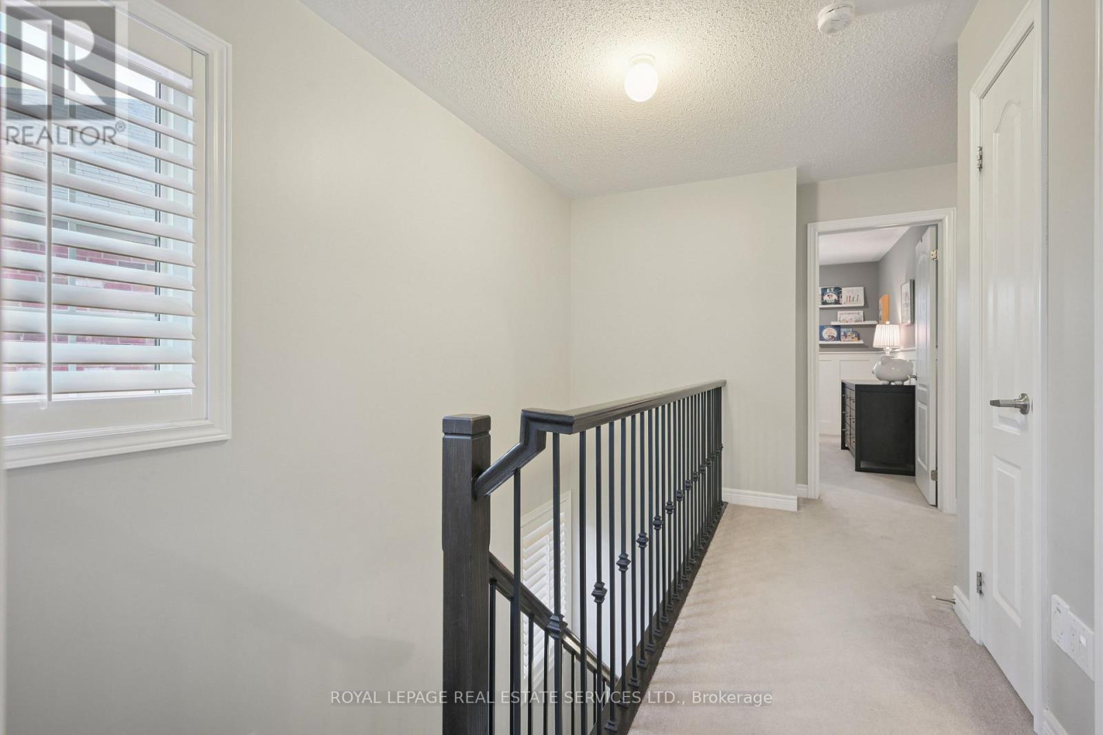2057 Fiddlers Way, Oakville, Ontario  L6M 0M4 - Photo 20 - W12677374
