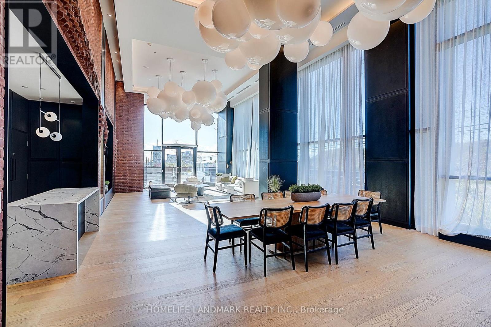 215 - 3200 William Coltson Avenue, Oakville, Ontario  L6H 7W6 - Photo 11 - W12677394