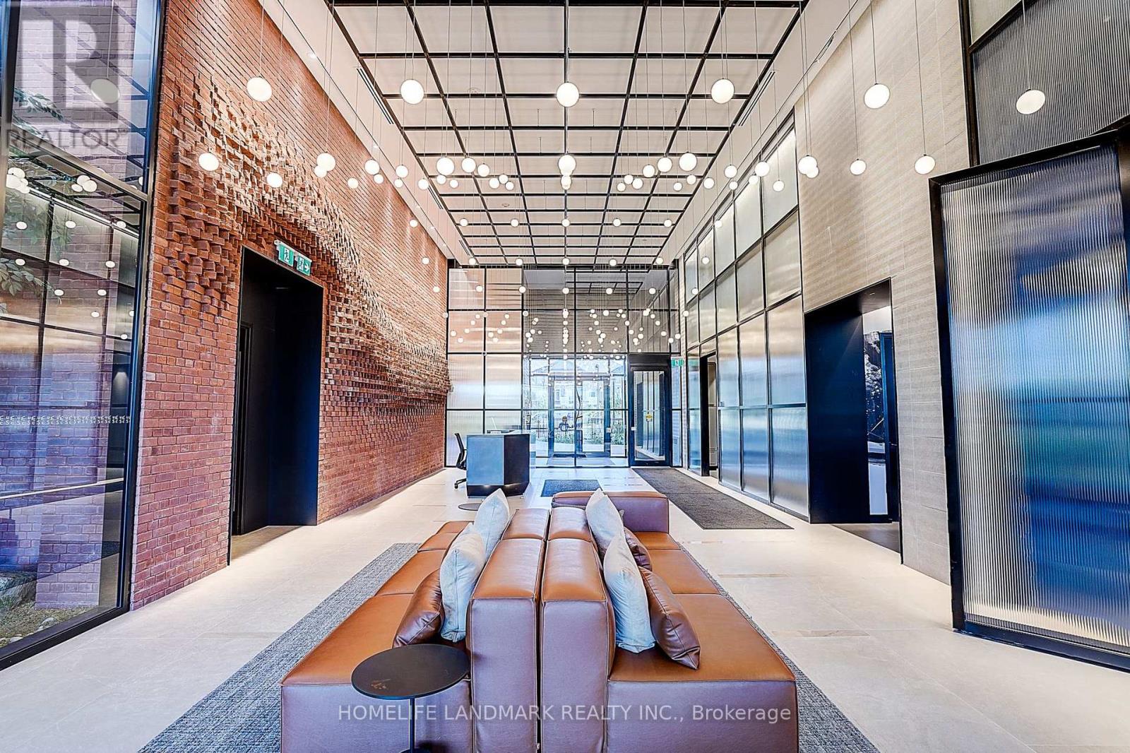 215 - 3200 William Coltson Avenue, Oakville, Ontario  L6H 7W6 - Photo 7 - W12677394