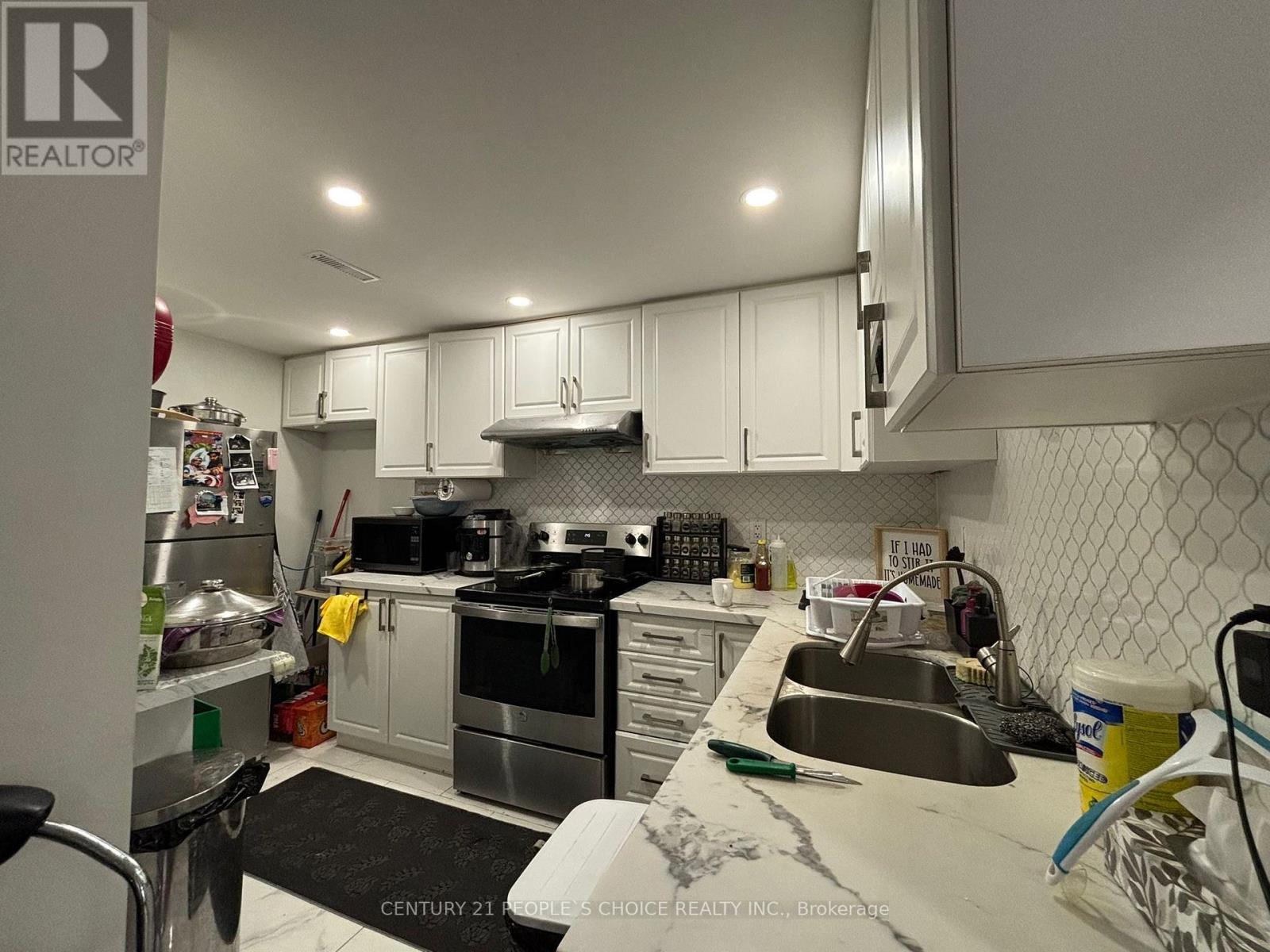 287 Hinton Terrace, Milton, Ontario  L9E 1C8 - Photo 3 - W12677422