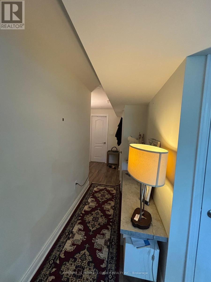 287 Hinton Terrace, Milton, Ontario  L9E 1C8 - Photo 7 - W12677422