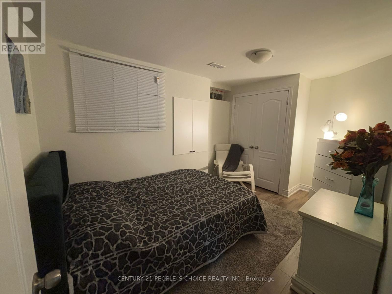 287 Hinton Terrace, Milton, Ontario  L9E 1C8 - Photo 8 - W12677422