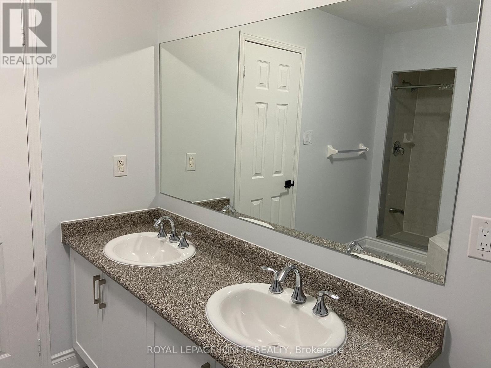 90 Kilrea (Main & 2nd Floor) Way, Brampton, Ontario  L6X 0R3 - Photo 24 - W12674650