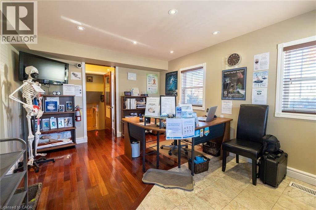 11 Belmont Avenue W, Kitchener, Ontario  N2M 1L2 - Photo 17 - 40796653