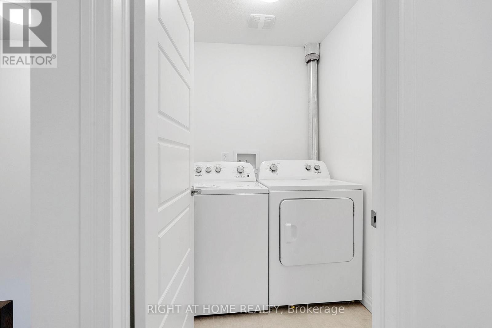 78 Pony Way, Kitchener, Ontario  N2R 0R8 - Photo 16 - X12677236