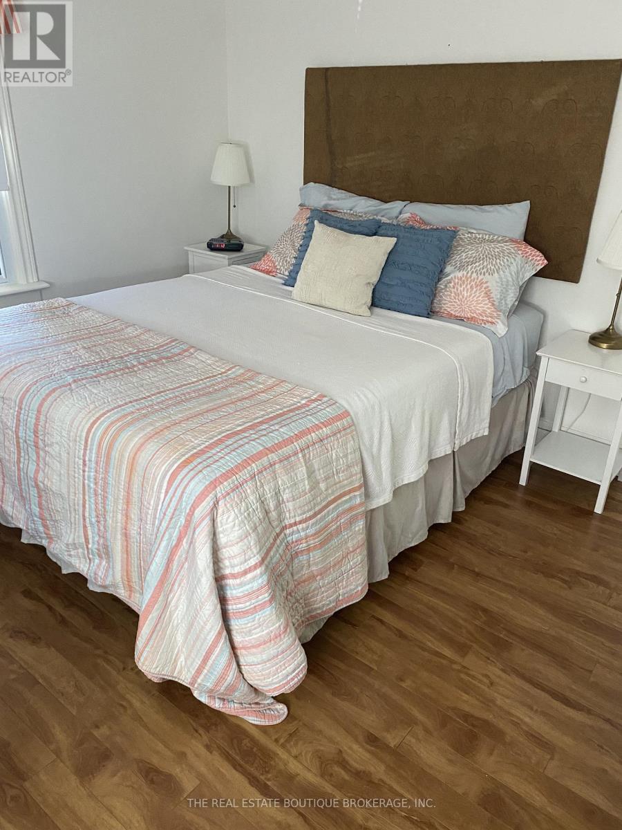 322 Oxford Avenue, Fort Erie, Ontario  L0S 1B0 - Photo 13 - X12677268