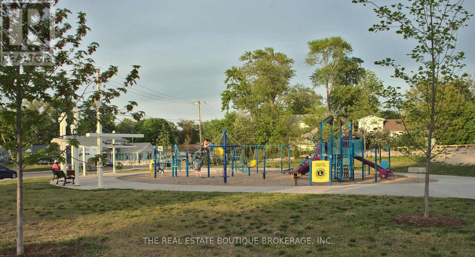 322 Oxford Avenue, Fort Erie, Ontario  L0S 1B0 - Photo 28 - X12677268