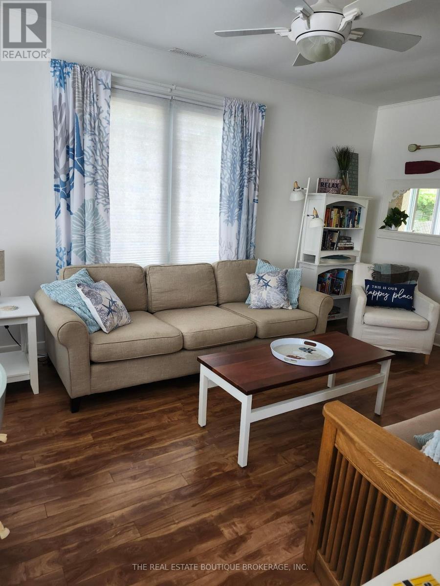 322 Oxford Avenue, Fort Erie, Ontario  L0S 1B0 - Photo 6 - X12677268