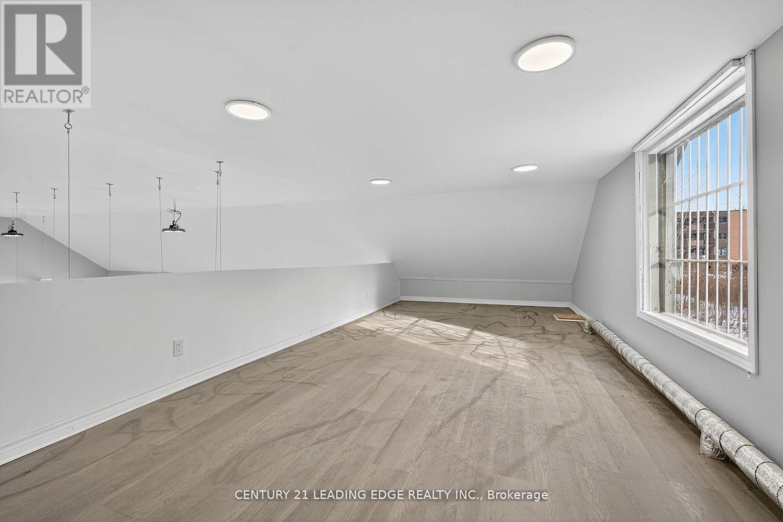 556 Bath Road E, Kingston, Ontario  K7M 2Y3 - Photo 32 - X12677342