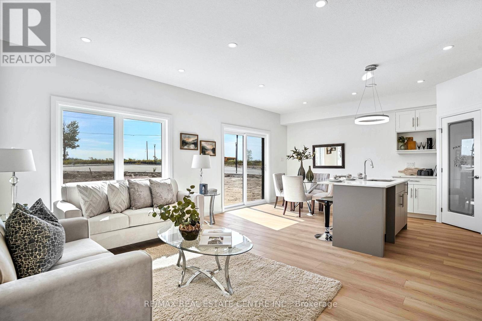 2572 CONSTANCE AVENUE, London South, Ontario