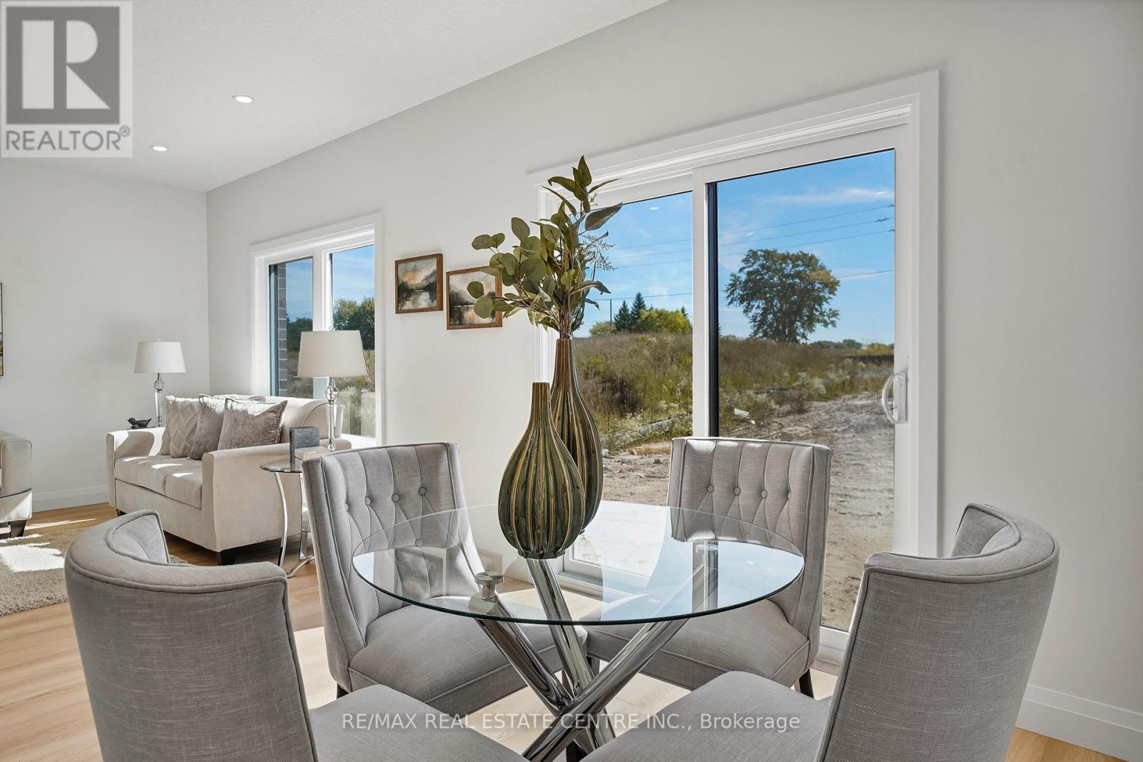 2572 Constance Avenue, London South, Ontario  N6M 1E7 - Photo 13 - X12677372