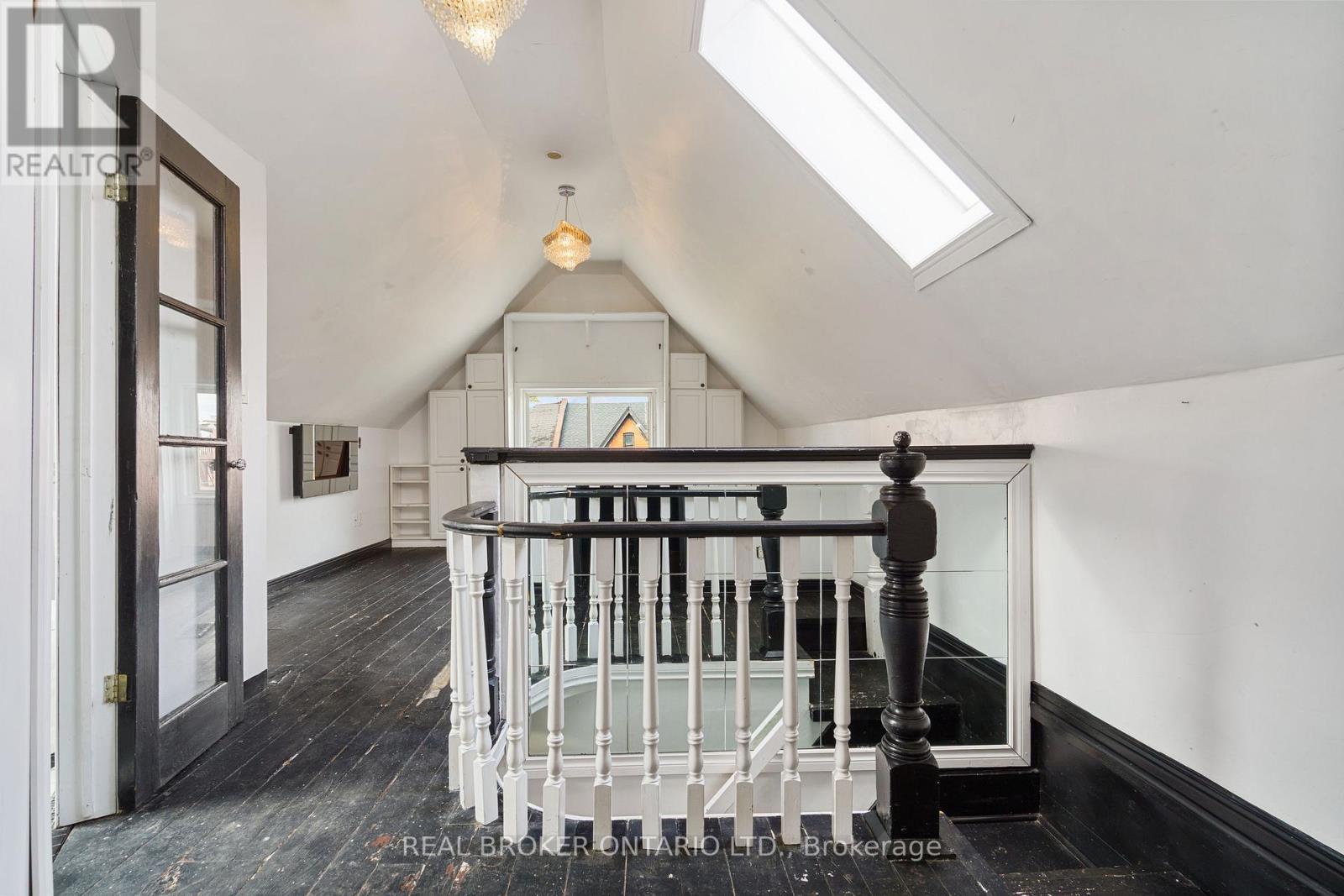 125 Grant Avenue, Hamilton, Ontario  L8N 2X6 - Photo 14 - X12677382