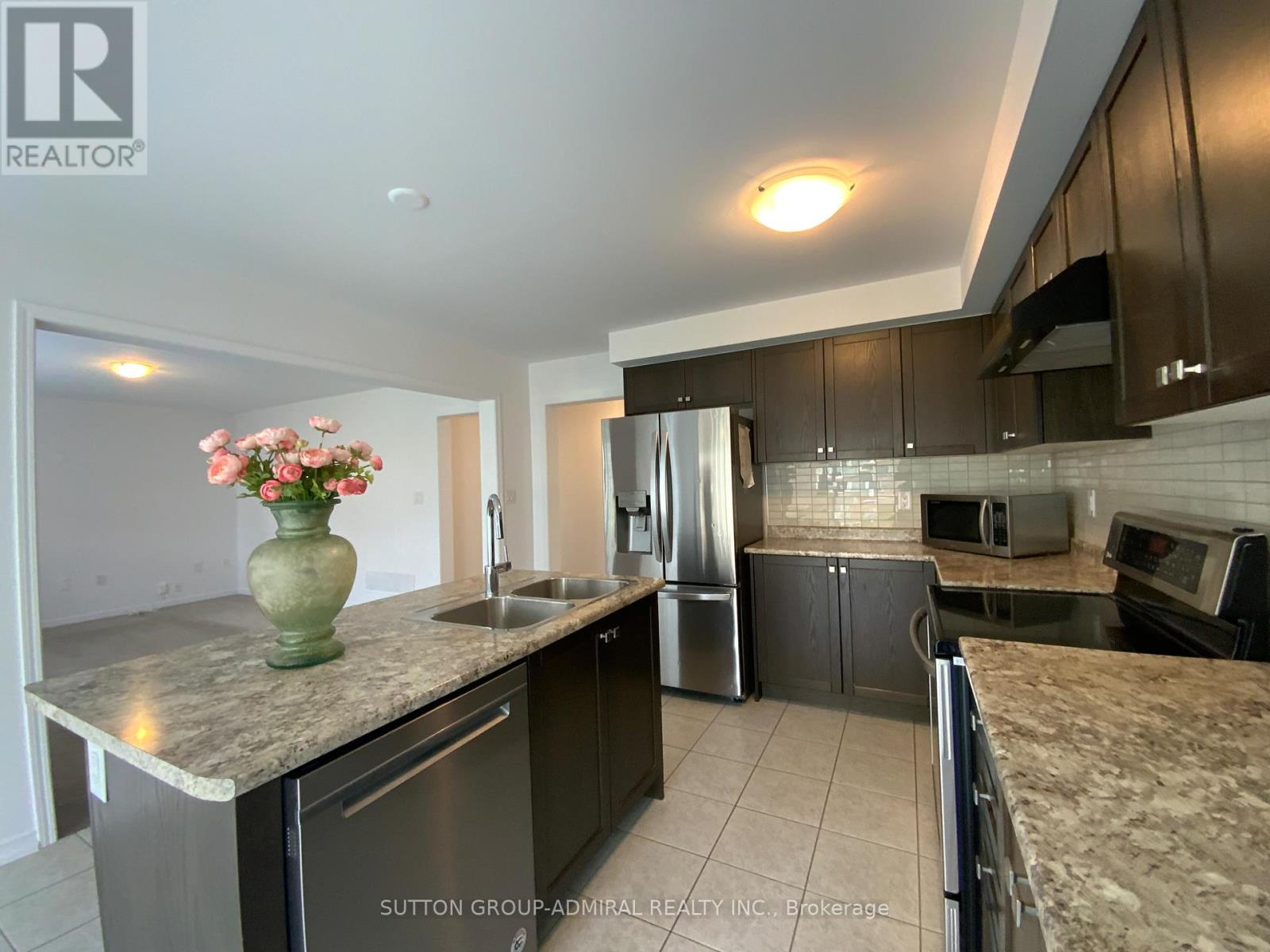 10 Beatty Avenue, Thorold, Ontario  L3B 0E9 - Photo 14 - X12677414