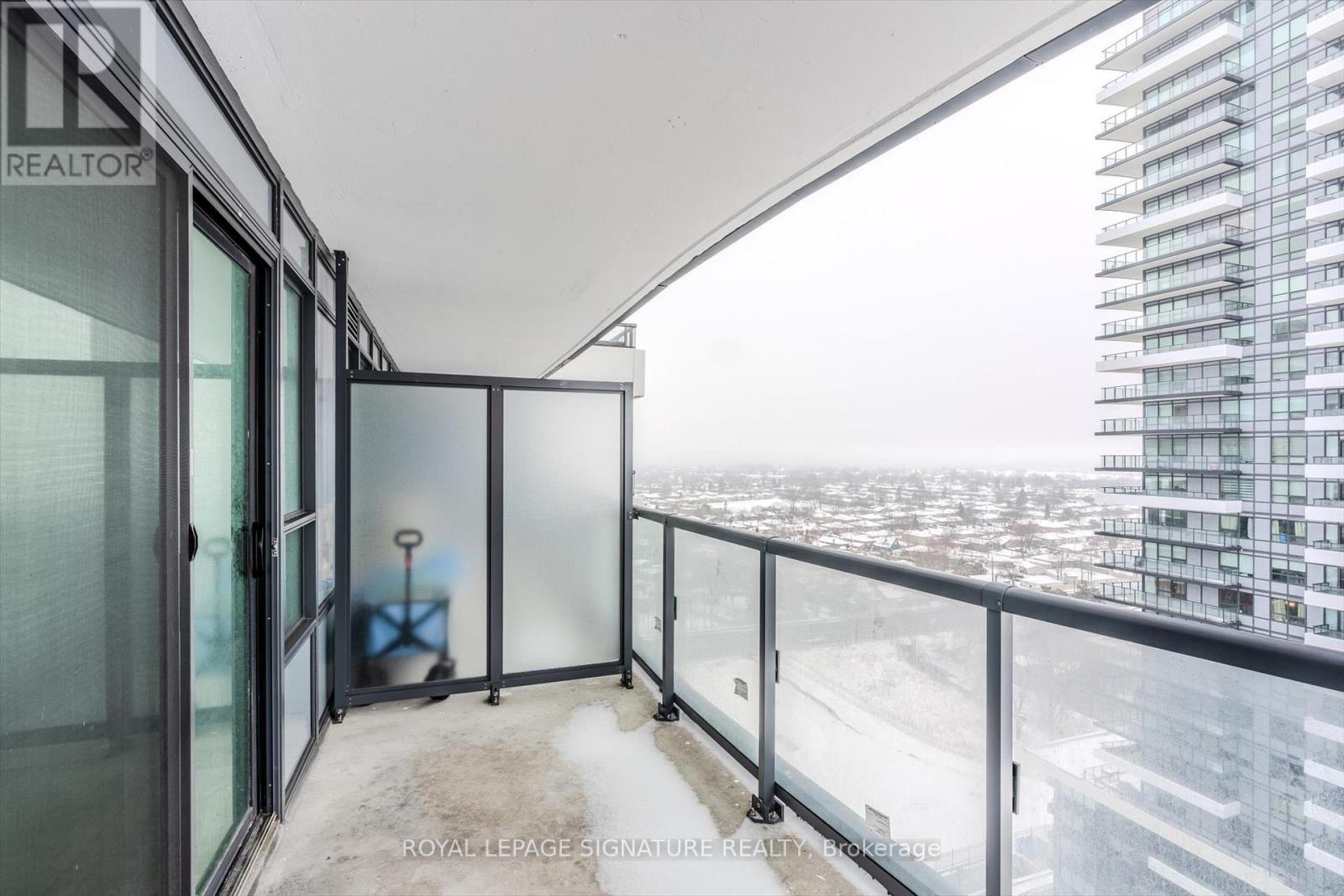 1708 - 1455 Celebration Drive, Pickering, Ontario  L1W 3R5 - Photo 24 - E12434264