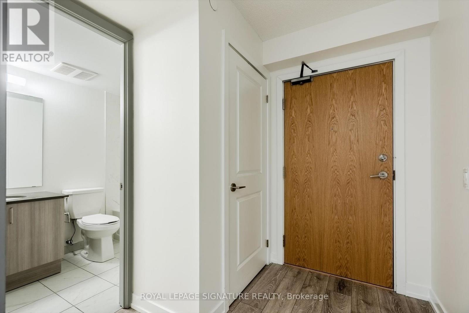 1708 - 1455 Celebration Drive, Pickering, Ontario  L1W 3R5 - Photo 2 - E12434264