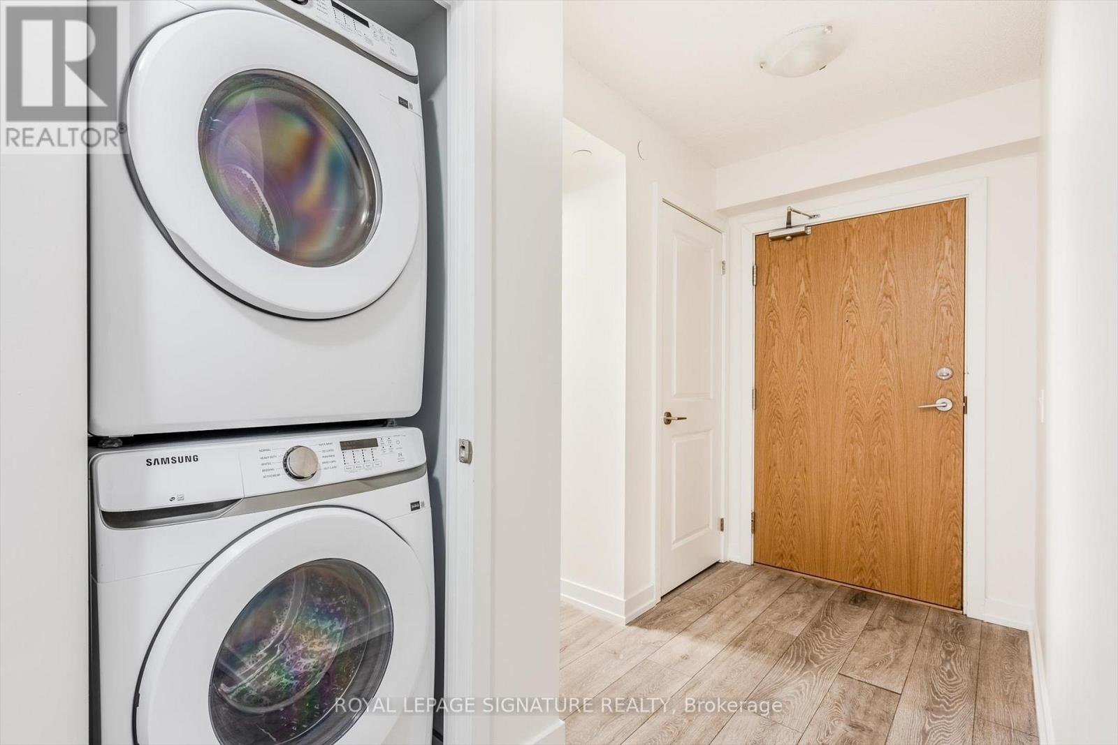 1708 - 1455 Celebration Drive, Pickering, Ontario  L1W 3R5 - Photo 4 - E12434264