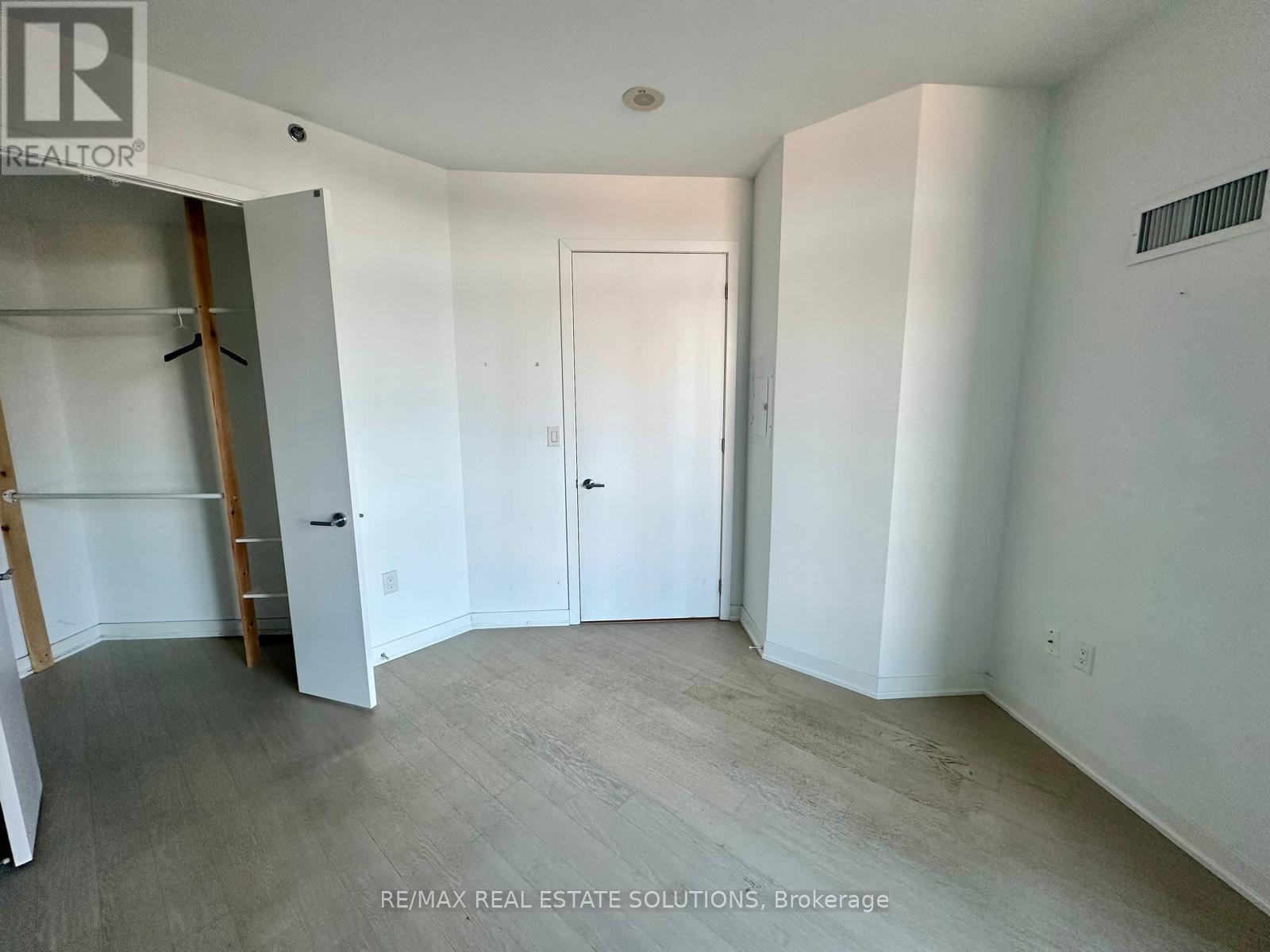 507 - 88 Colgate Avenue, Toronto, Ontario  M4M 0A6 - Photo 13 - E12676024