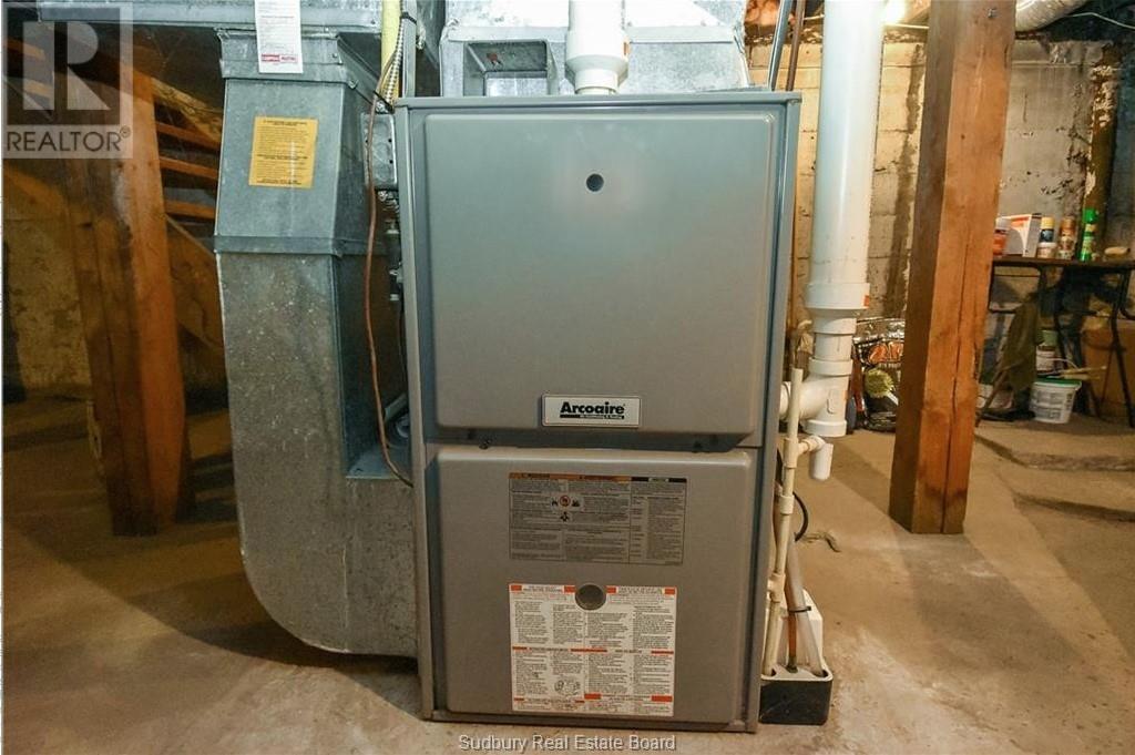 101 Young Street, Capreol, Ontario  P0M 1H0 - Photo 8 - 2126027