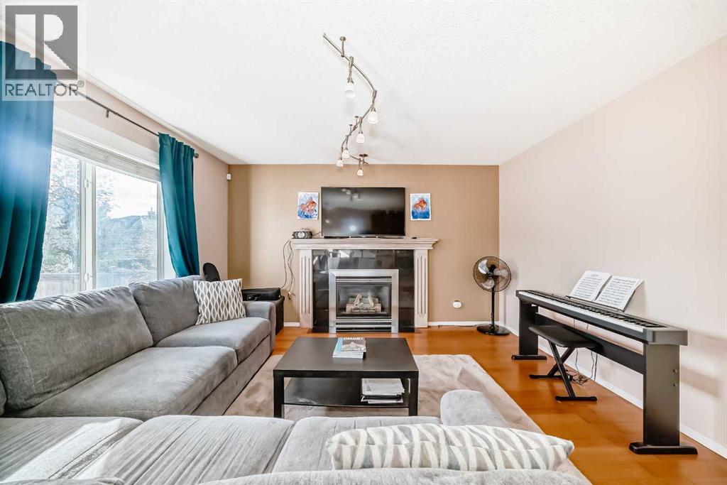 238 Bridleridge Way Sw, Calgary, Alberta  T2Y 4M6 - Photo 19 - A2266444