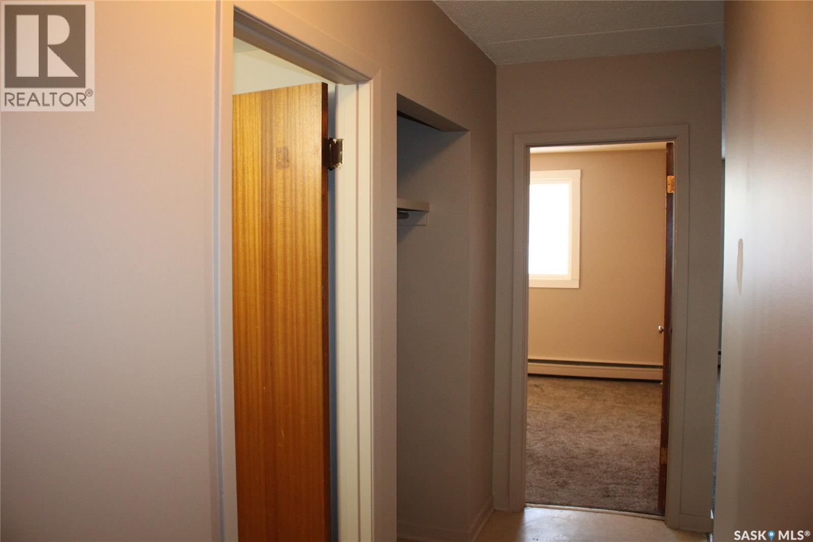 5 2620 5th Avenue N, Regina, Saskatchewan  S4R 5E5 - Photo 11 - SK026381