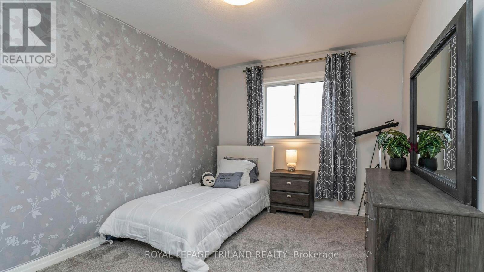 8 Charter Creek Court, St. Thomas, Ontario  N5R 0L2 - Photo 23 - X12677532