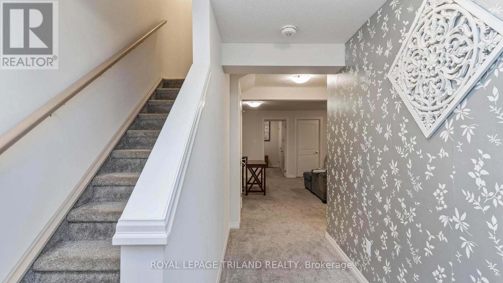 8 Charter Creek Court, St. Thomas, Ontario  N5R 0L2 - Photo 25 - X12677532