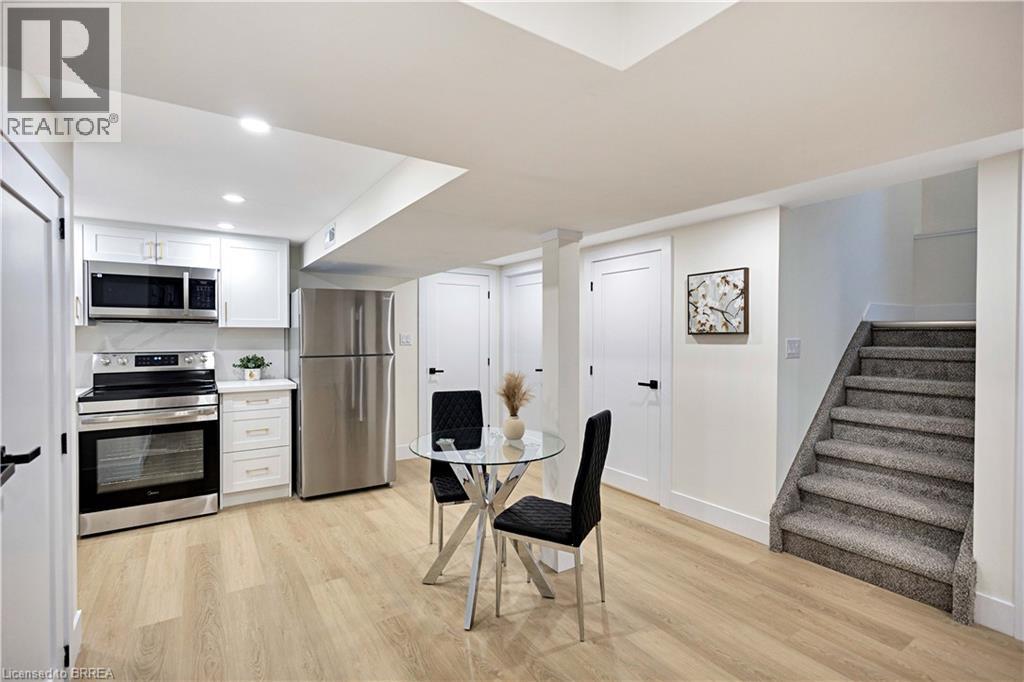 269 East 28th Street, Hamilton, Ontario  L8V 3J2 - Photo 20 - 40797115