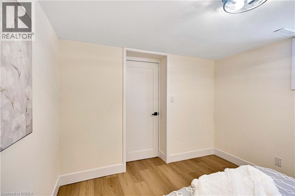 269 East 28th Street, Hamilton, Ontario  L8V 3J2 - Photo 30 - 40797115