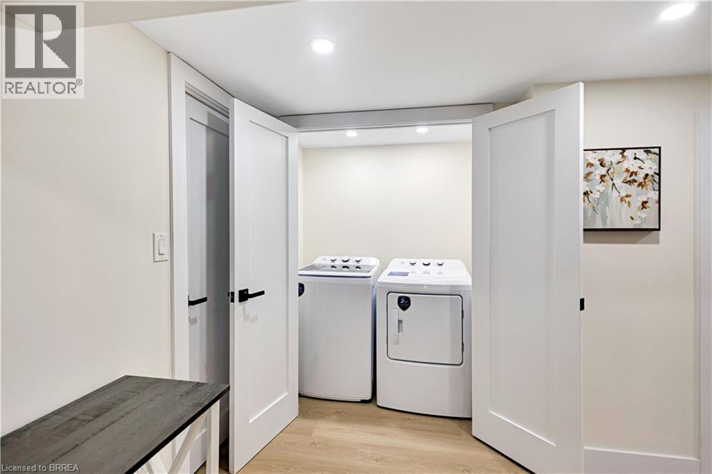 269 East 28th Street, Hamilton, Ontario  L8V 3J2 - Photo 31 - 40797115