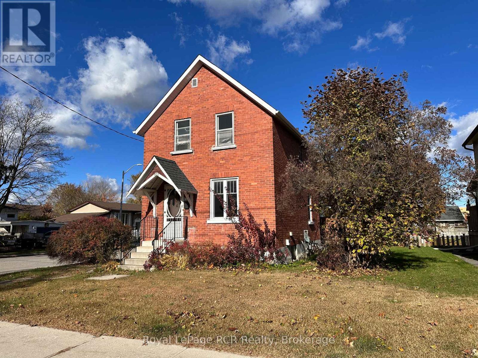 462 12th Street, Hanover, Ontario  N4N 1V9 - Photo 5 - X12578388