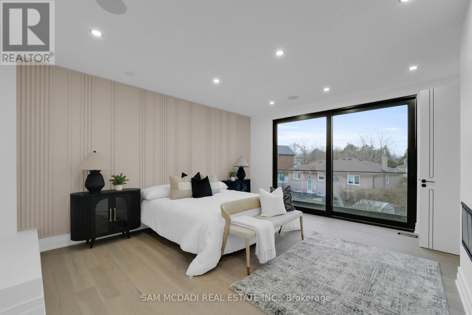 468 Saville Crescent, Oakville, Ontario  L6L 3V1 - Photo 23 - W12652076