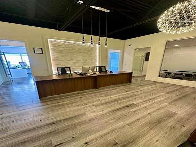 201 8028 128 Street, Surrey, British Columbia  V3W 4E9 - Photo 3 - C8074930