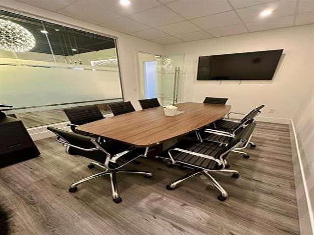 201 8028 128 Street, Surrey, British Columbia  V3W 4E9 - Photo 4 - C8074930