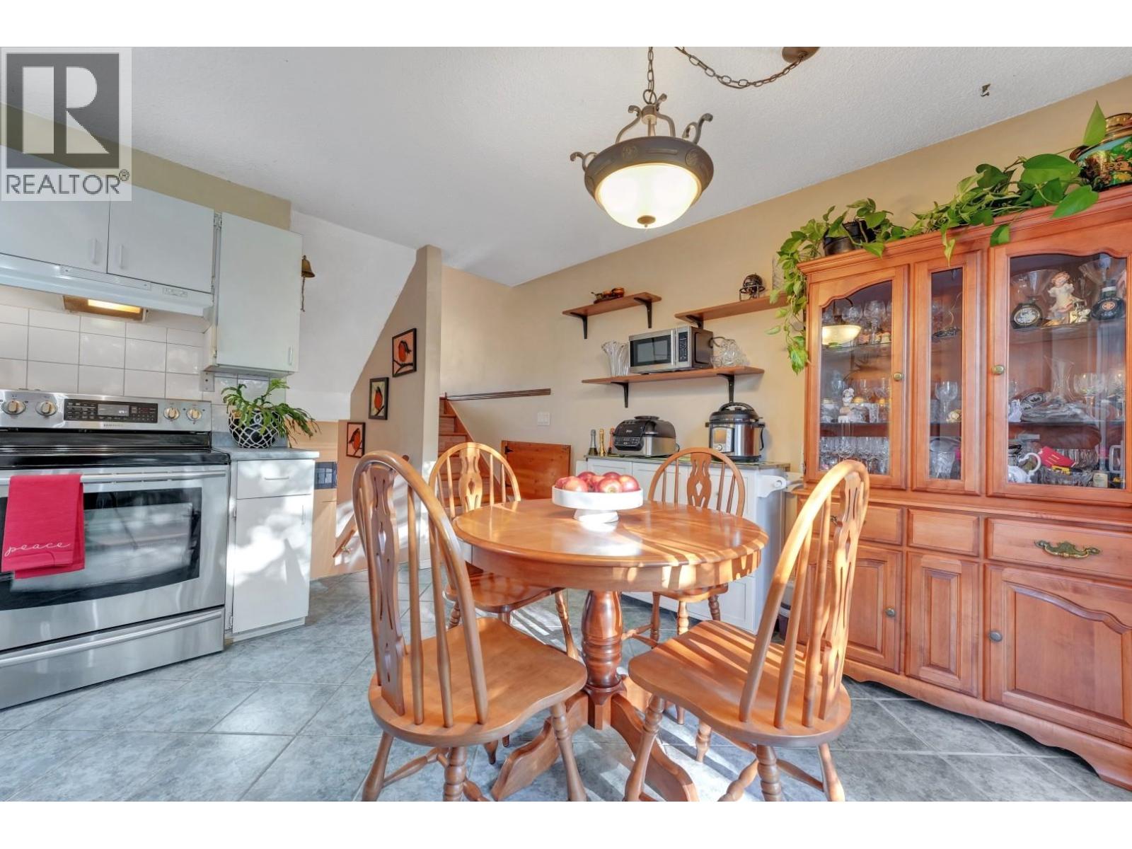 202 Balmoral Place, Port Moody, British Columbia  V3H 4B9 - Photo 9 - R3077425