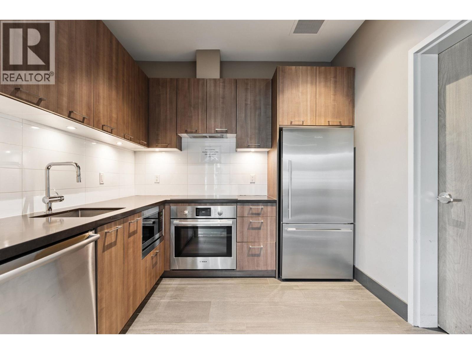 707 680 Seylynn Crescent, North Vancouver, British Columbia  V7J 0B5 - Photo 28 - R3077438