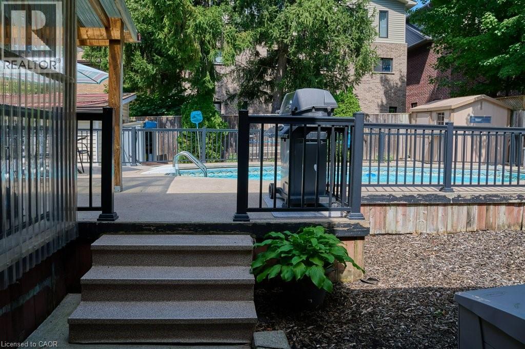 120 Wood Street, Kitchener, Ontario  N2G 2H8 - Photo 9 - 40795396