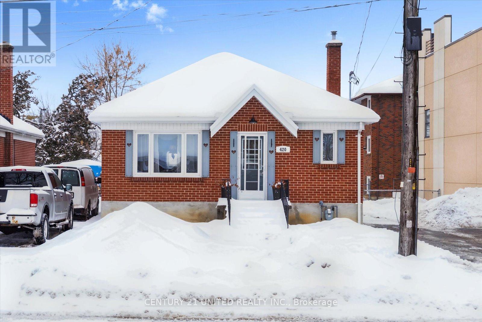 420 Mckellar Street, Peterborough, Ontario  K9J 7C1 - Photo 3 - X12677476