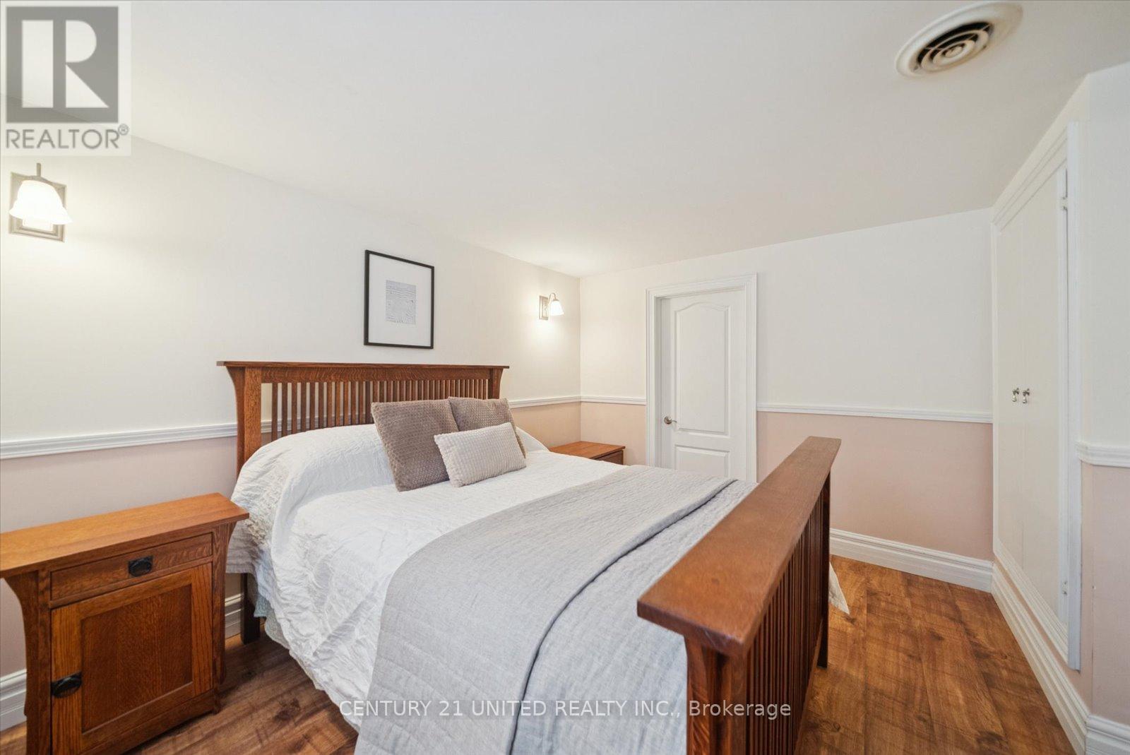 420 Mckellar Street, Peterborough, Ontario  K9J 7C1 - Photo 30 - X12677476