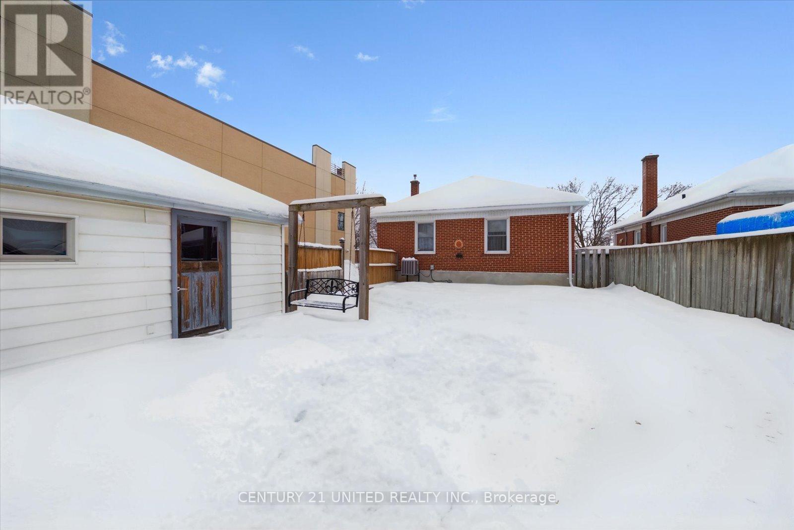 420 Mckellar Street, Peterborough, Ontario  K9J 7C1 - Photo 38 - X12677476