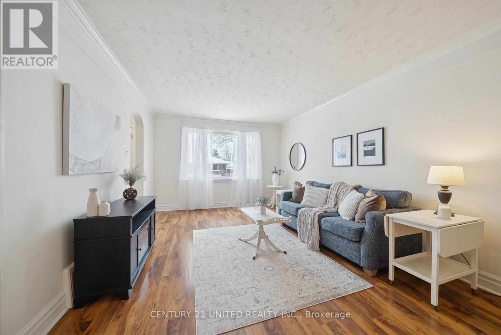 420 Mckellar Street, Peterborough, Ontario  K9J 7C1 - Photo 5 - X12677476