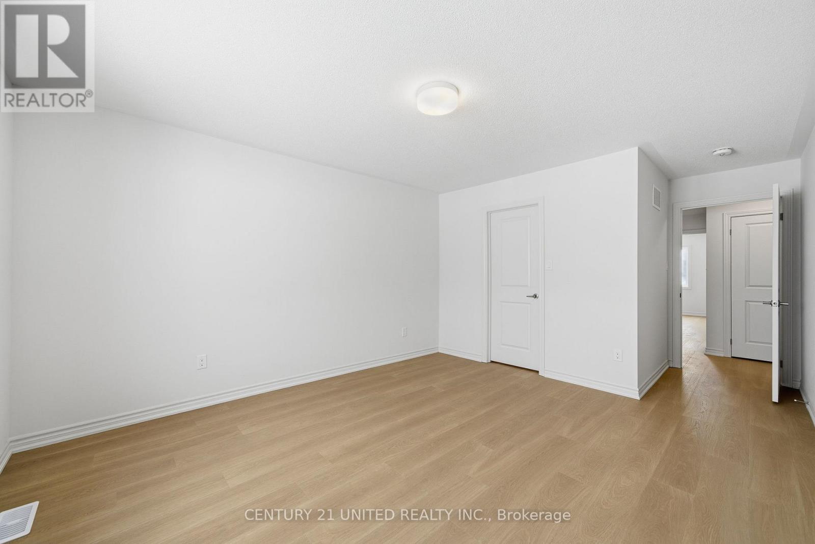 66 Sanderson Drive, Kawartha Lakes, Ontario  K9V 0S7 - Photo 39 - X12677578